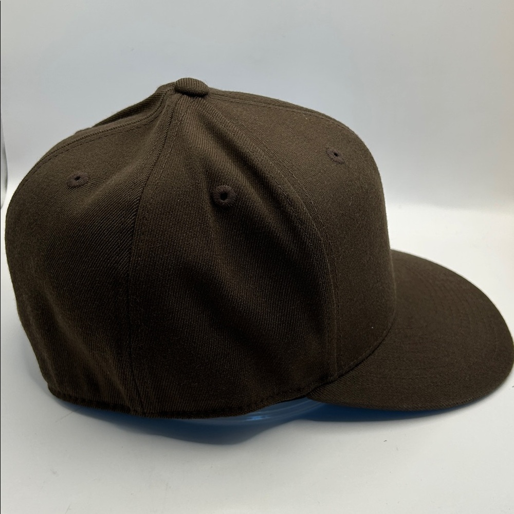 Classic Brown Men's Hat - Picture 6 of 13